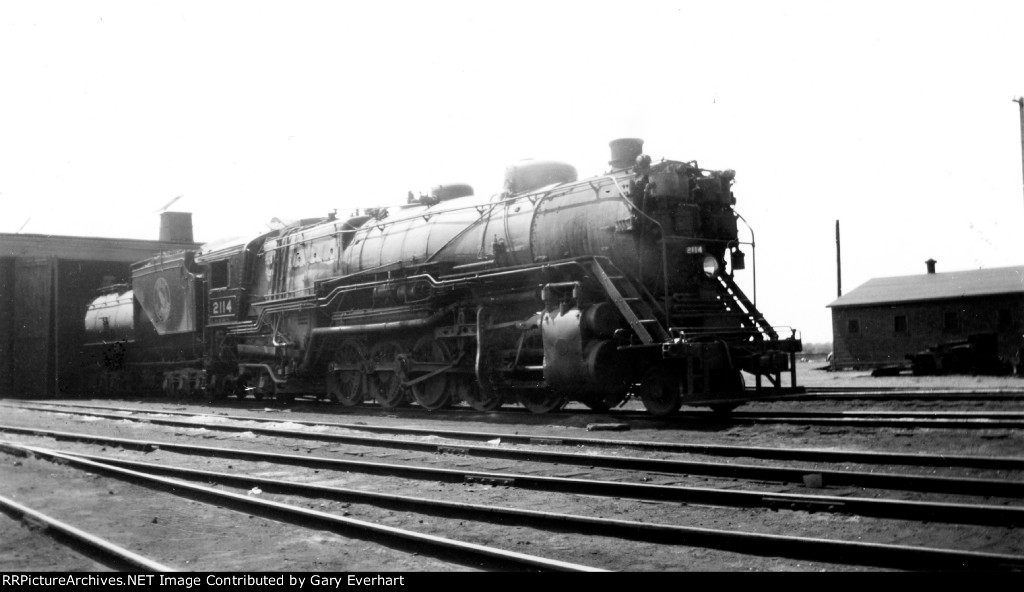 GN 2 10 2 2114 Great Northern